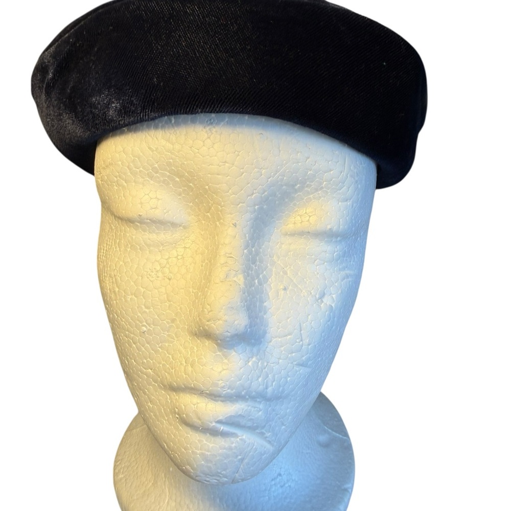 Vintage Black Beret Hat